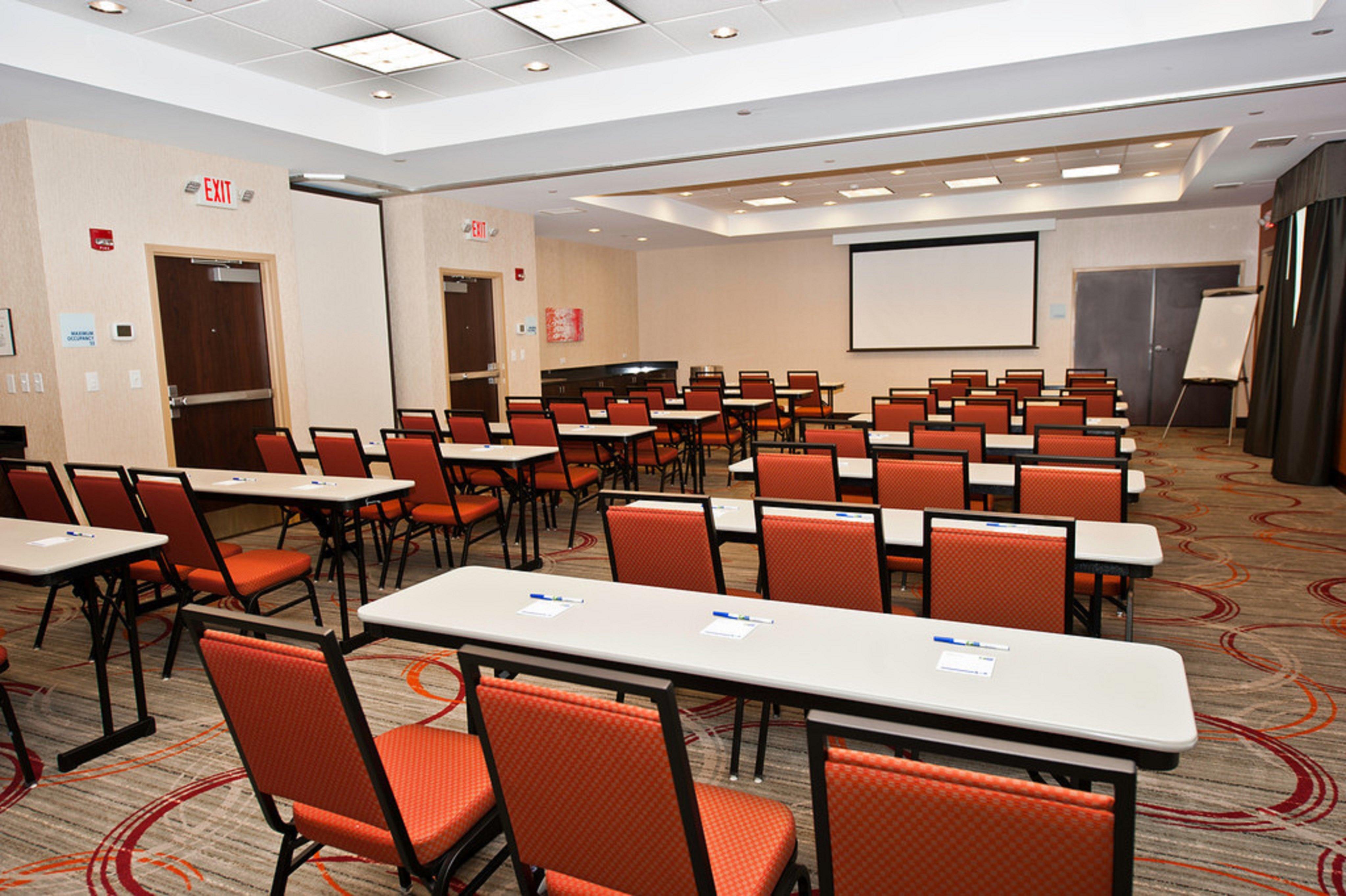 Holiday Inn Express & Suites Columbus - Easton Area By Ihg Gahanna Business foto